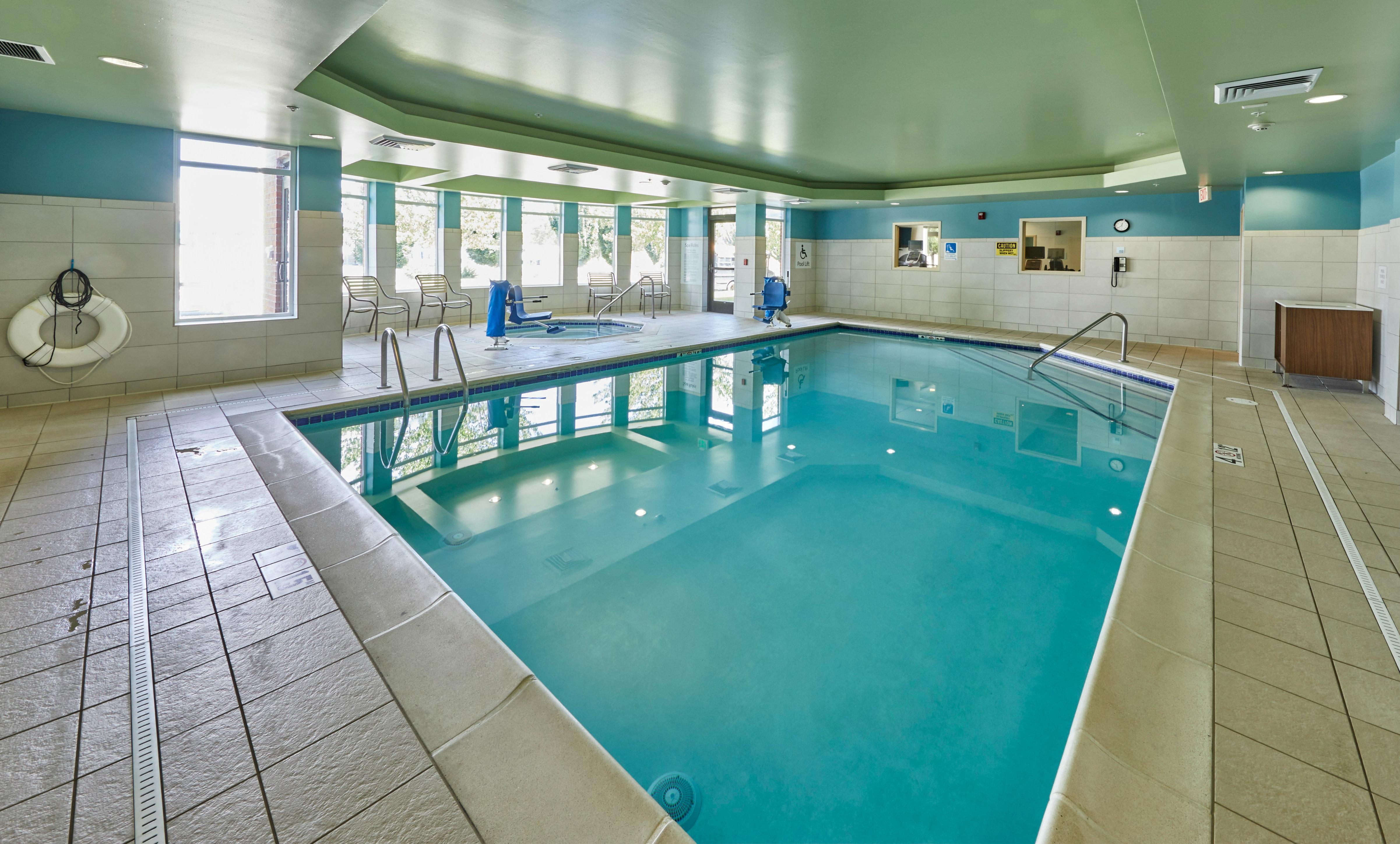Holiday Inn Express Hotel & Suites Medford-Central Point By Ihg Dış mekan fotoğraf